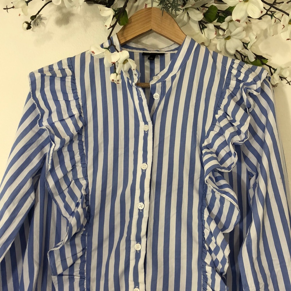 Who What Wear Ruffled Blouse - S